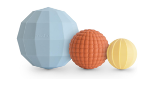 3 balls